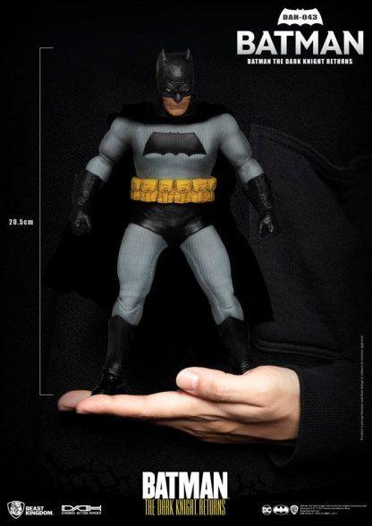 Batman The Dark Knight Returns Batman Dynamic 8ction Heroes 1/9 Scale Action Figure -30043