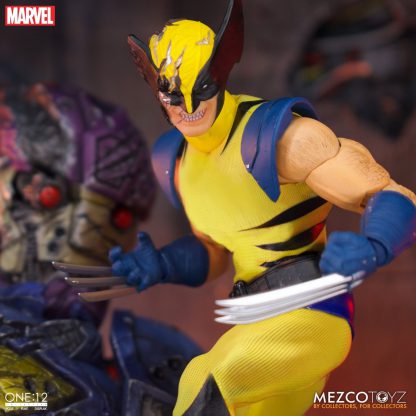 Mezco One:12 Collective Wolverine Deluxe Steel Box Edition Action Figure