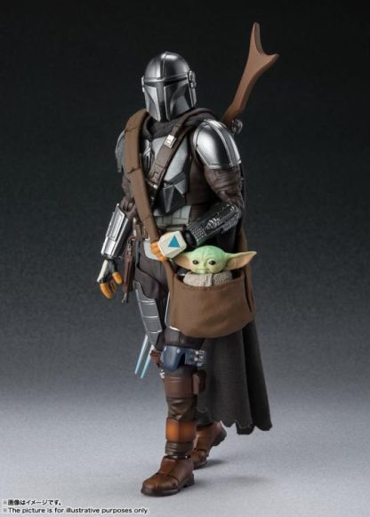 S.H. Figuarts The Mandalorian Din Djarin and Grogu ( Beskar Armour )