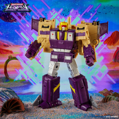 Transformers Legacy Leader Blitzwing