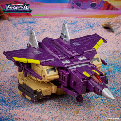 Transformers Legacy Leader Blitzwing