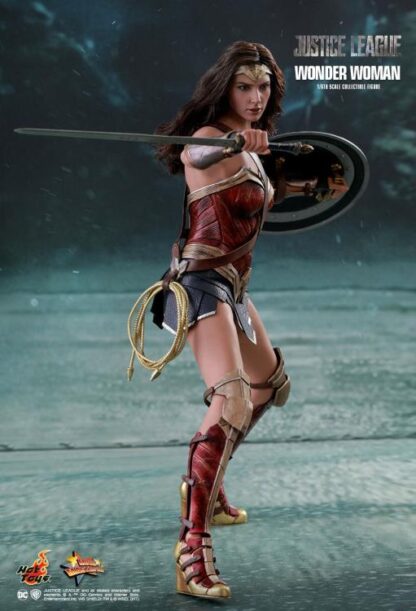 Hot Toys MMS450 Justice League Wonder Woman 1/6 Scale Figure