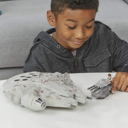 Star Wars Mission Fleet Millennium Falcon with Han Solo 2.5 Inch Action Figure