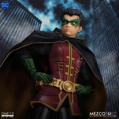 Mezco One:12 Collective Robin