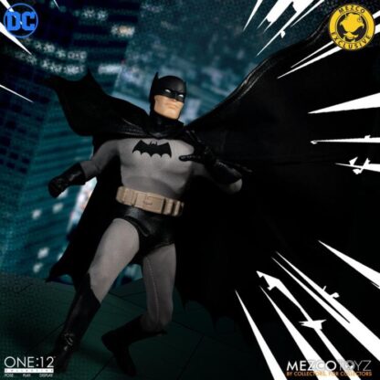 Mezco One:12 Collective Golden Age Batman : Caped Crusader Exclusive Edition