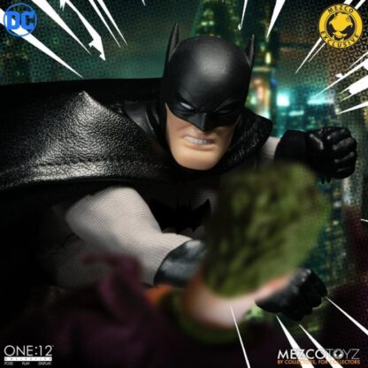 Mezco One:12 Collective Golden Age Batman : Caped Crusader Exclusive Edition