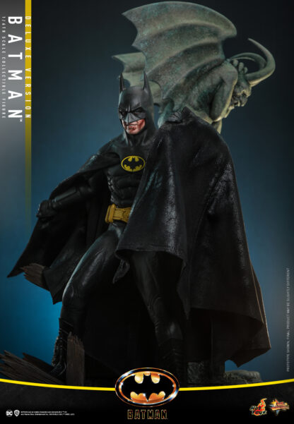 Hot Toys Batman 1989 Deluxe Batman 1/6 Scale Figure