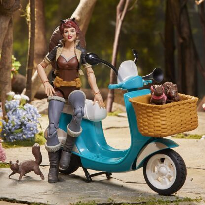 Marvel Legends Squirrel Girl and Scooter