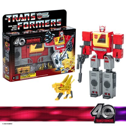 Transformers 40th Anniversary G1 Blaster and Steeljaw