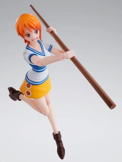 S.H. Figuarts One Piece Nami (Romance Dawn)