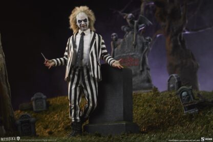 Sideshow Collectibles Beetlejuice 1/6th Scale Figure