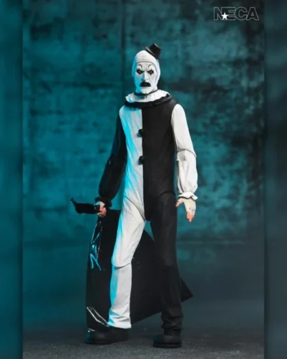 NECA Terrifier Art the Clown Ultimate Action Figure